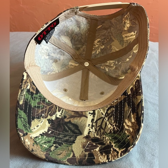 Camo hat - Picture 3 of 3